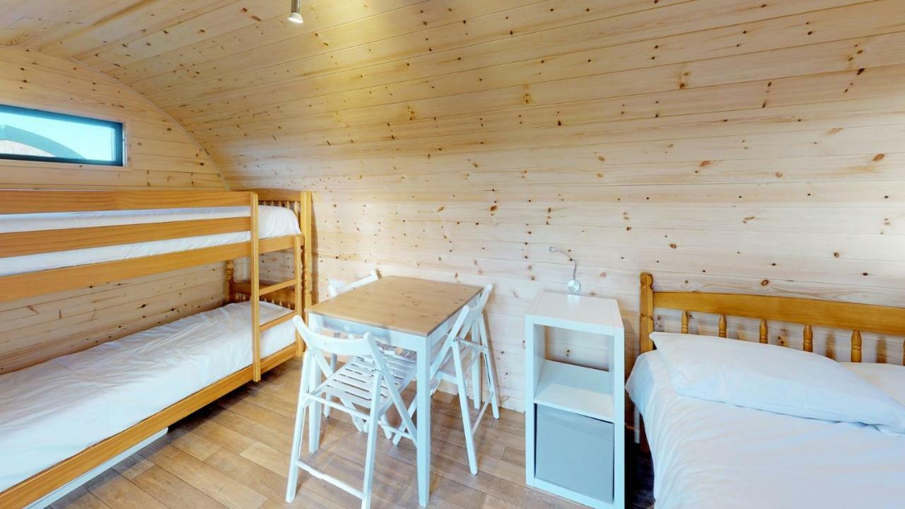 Отель Camping Pods, Seaview Holiday Park Уитстабл Экстерьер фото