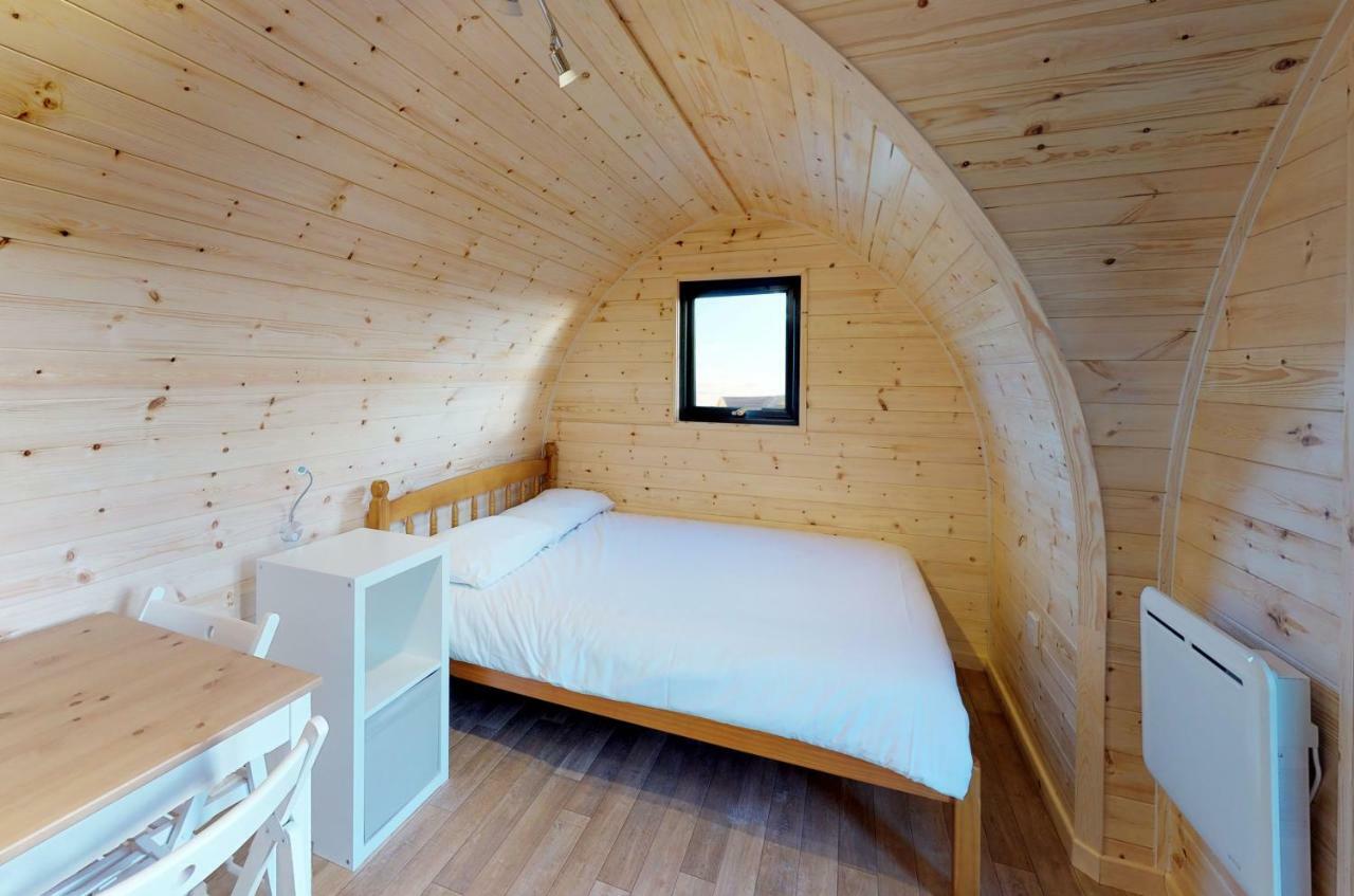 Отель Camping Pods, Seaview Holiday Park Уитстабл Экстерьер фото